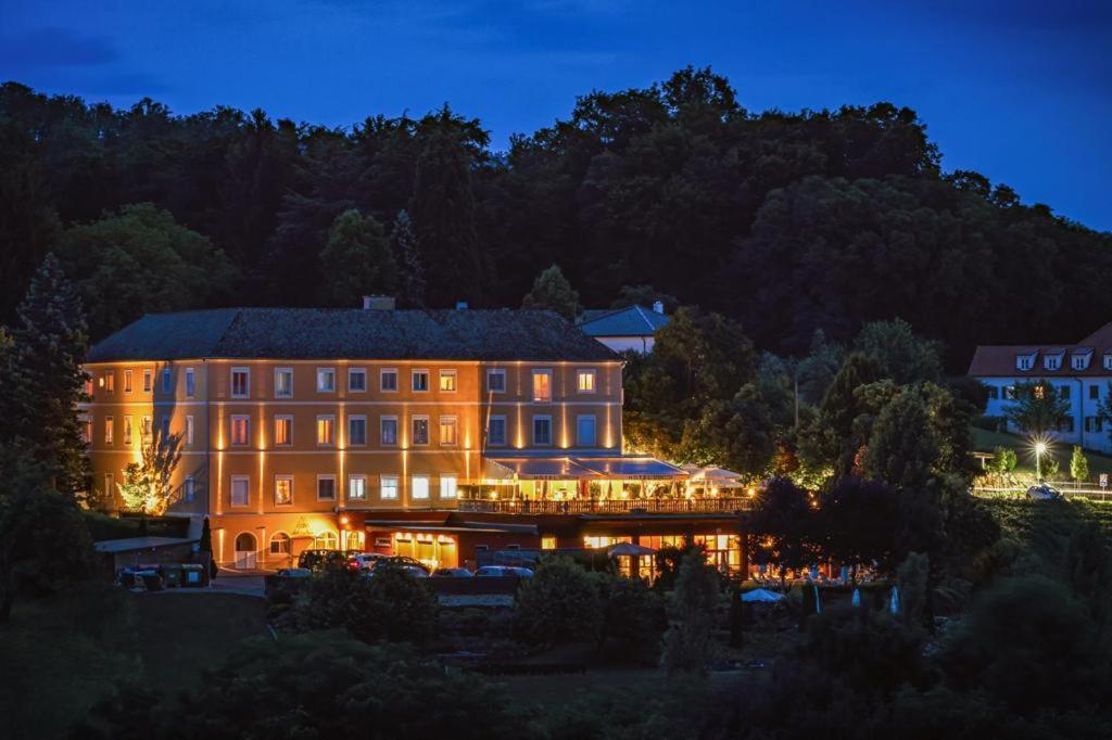 Hotel Stenitzer Bad Gleichenberg Exteriér fotografie